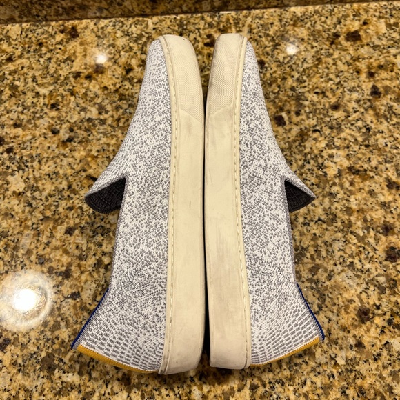 Rothy’s Opal Python Sneakers Women’s 10.5 Grey White Marigold Yellow Heel Stripe - Picture 6 of 8